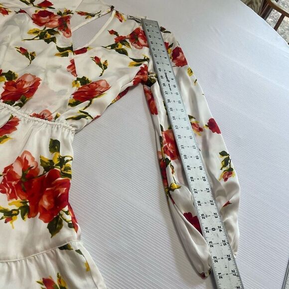 SHOW ME YOUR MUMU Romper XS Satin ROCKY White Rose V-NECK LONG SLEEVE - Picture 5 of 10